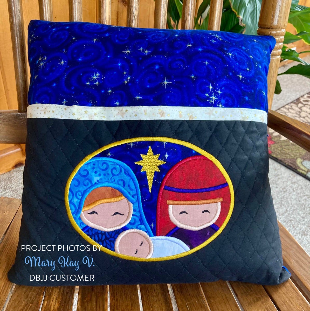 Holy Family Oval Applique