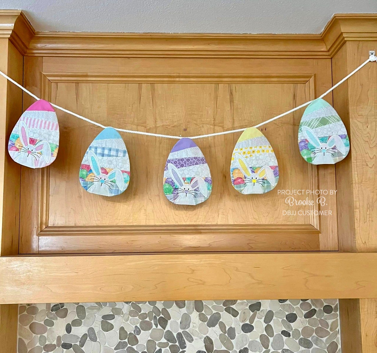 Mug Rug Pieced Easter Egg Bunny