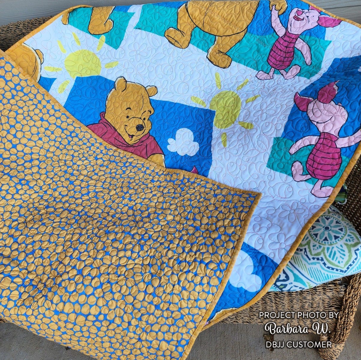 More Bees And Flowers End-to-End Quilting Embroidery Design