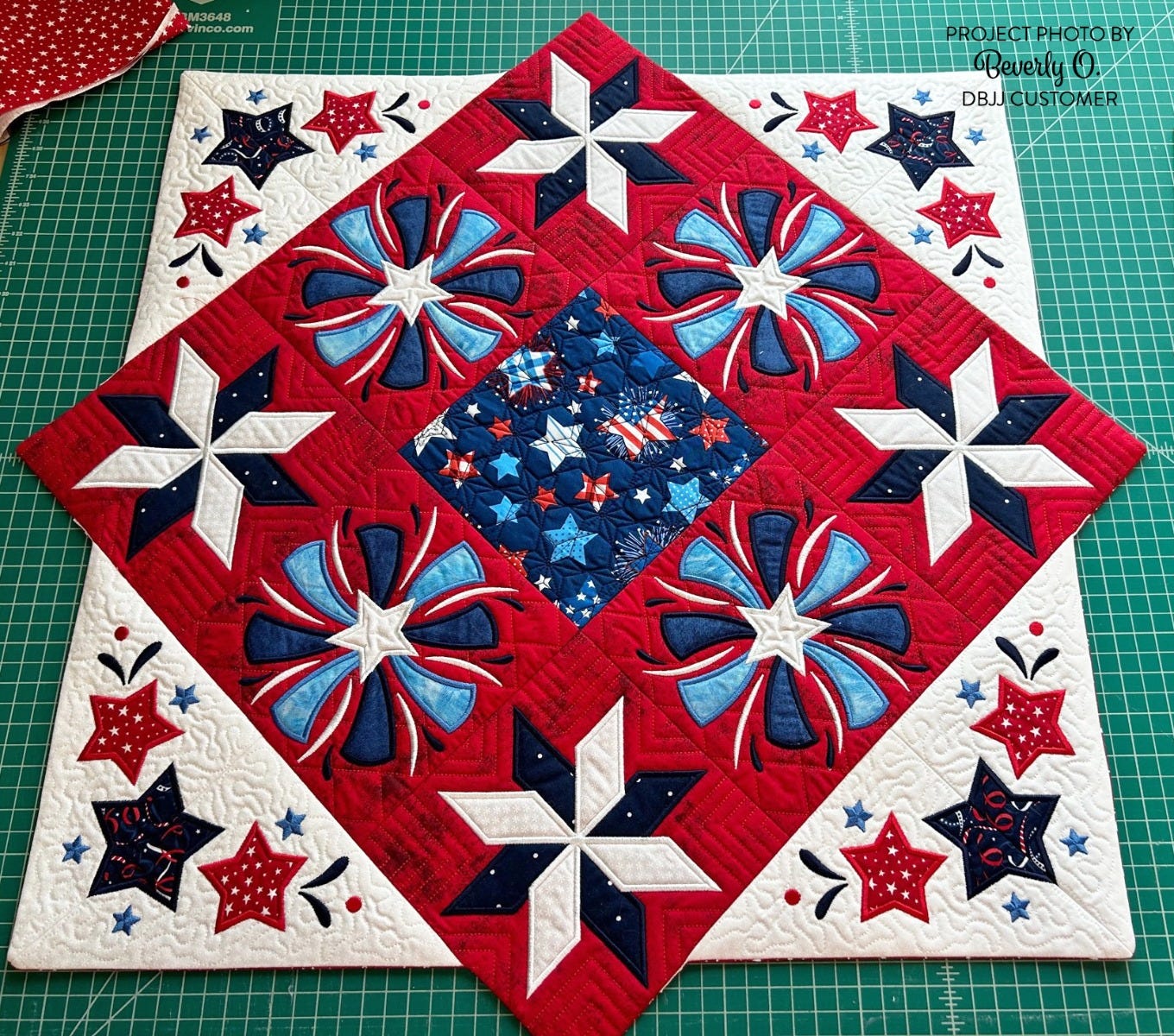 ITH Patriotic Table Topper