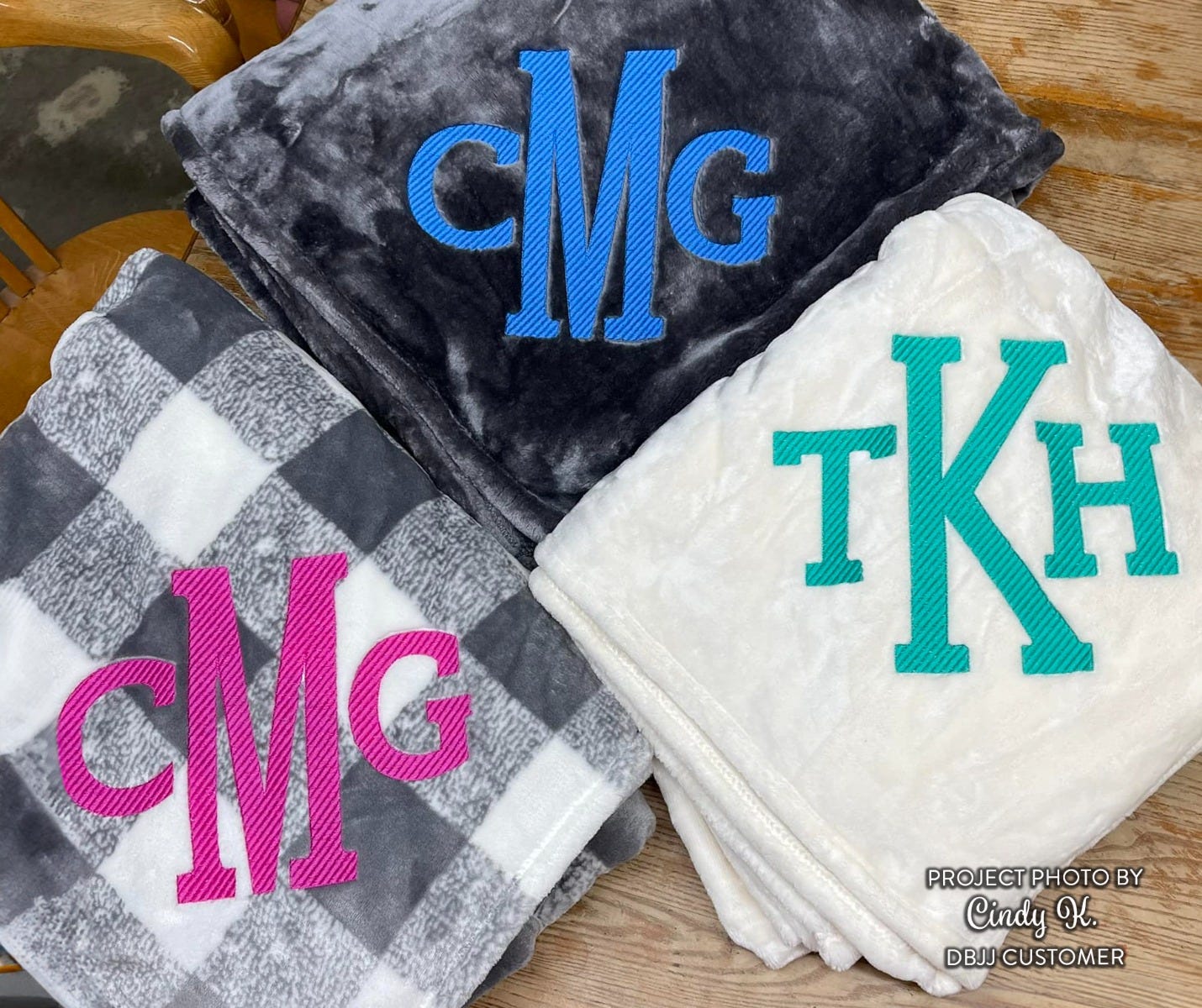 Stacked Serif Large Embroidery Monogram Font