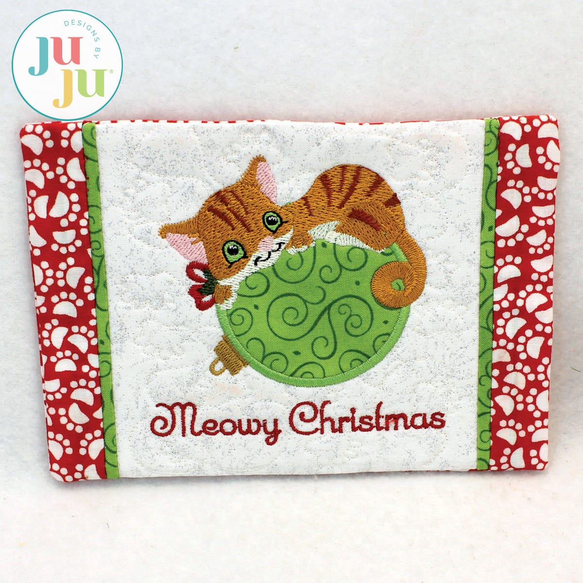 Christmas Kitty Mug Rug 1 by Oma's Place | Machine Embroidery Designs by JuJu