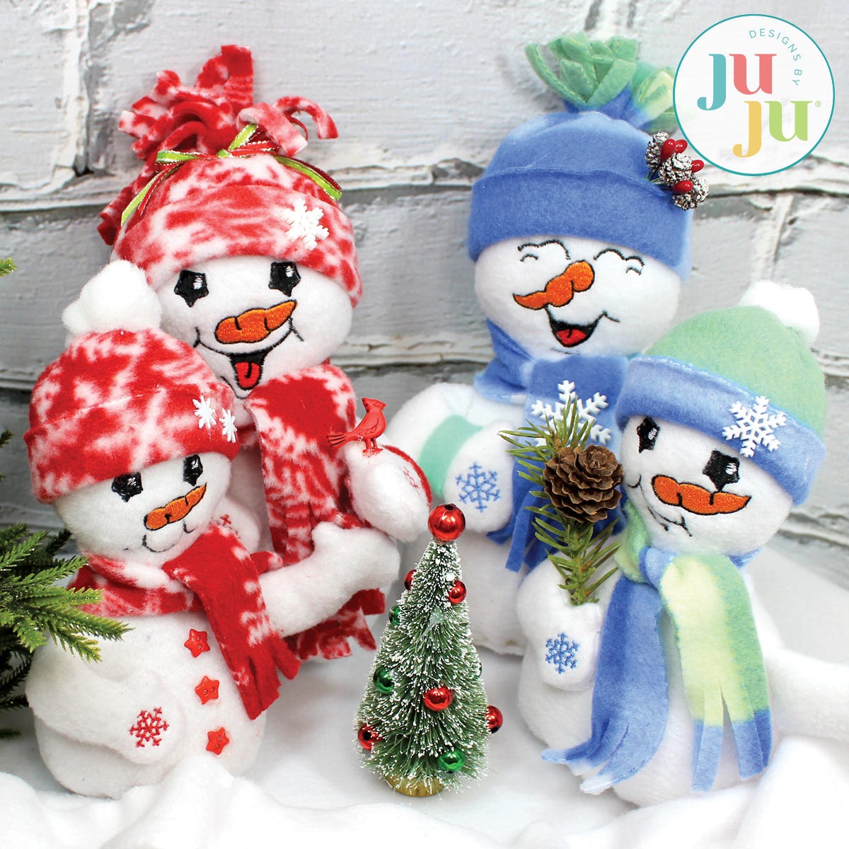 3D Snowman Family by Oma's Place | Machine Embroidery Designs by JuJu