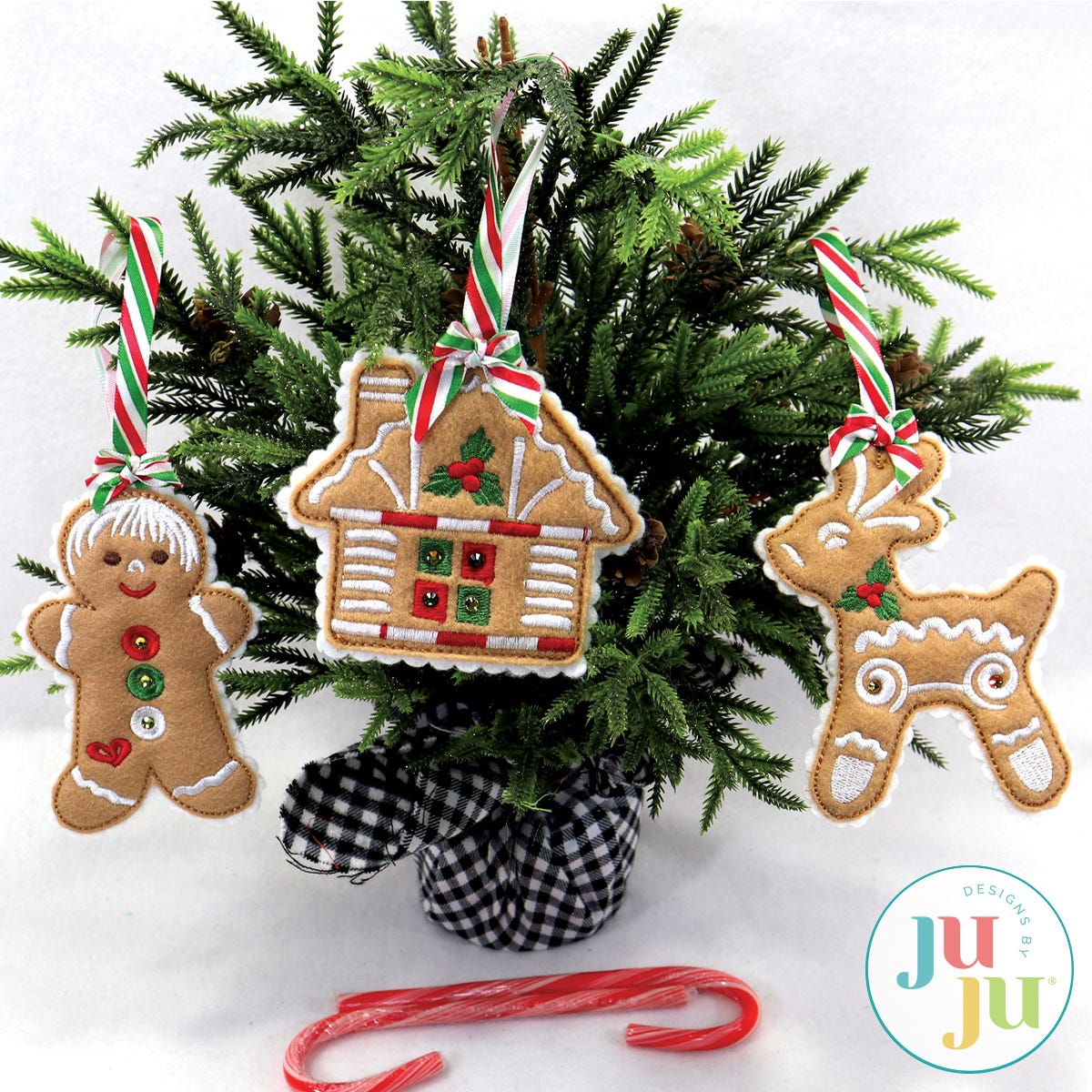 Cookie Ornaments Set 3 by Oma's Place | Machine Embroidery Designs by JuJu
