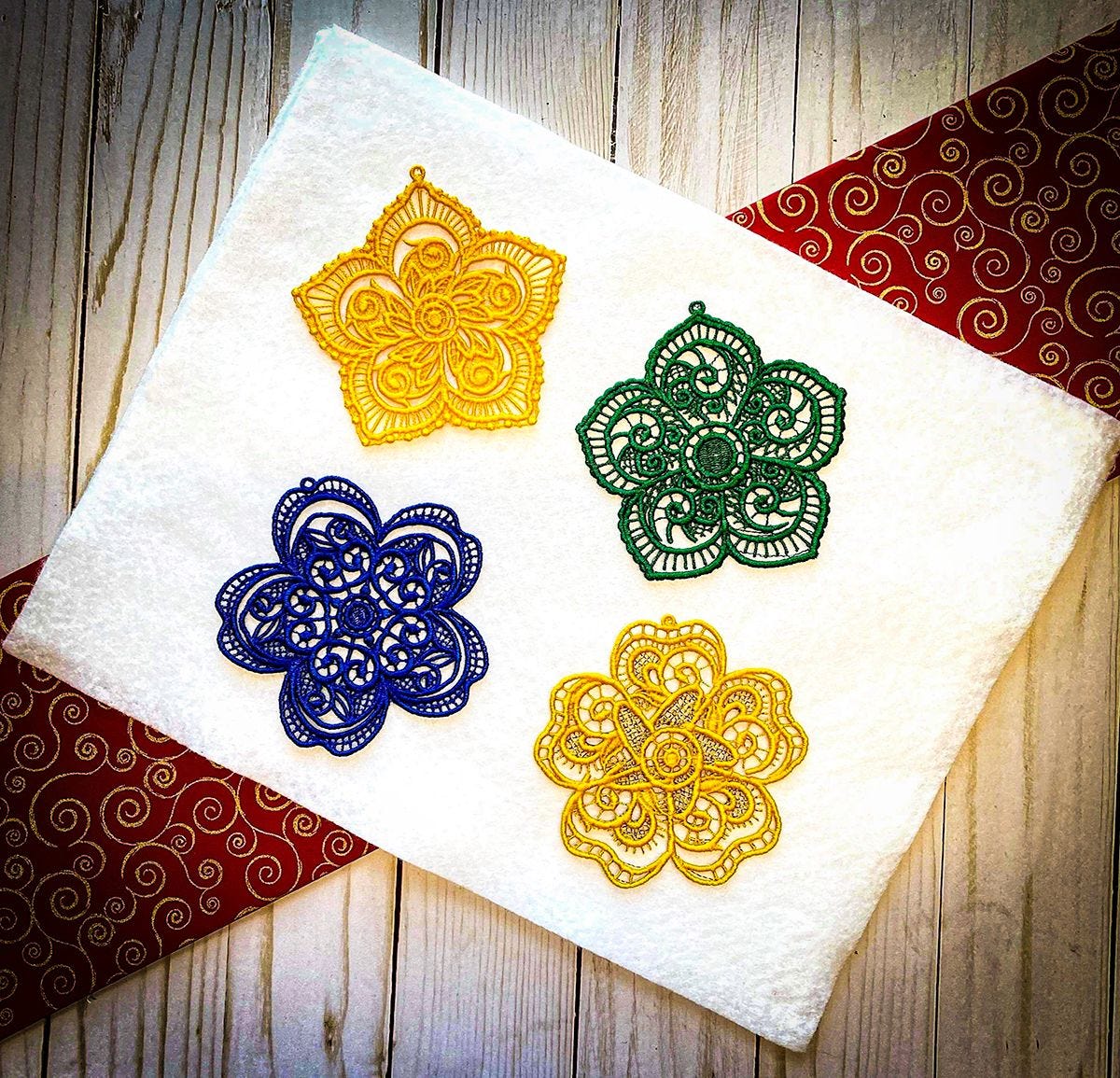 Free Standing Lace Flowers 1 Machine Embroidery Designs by JuJu