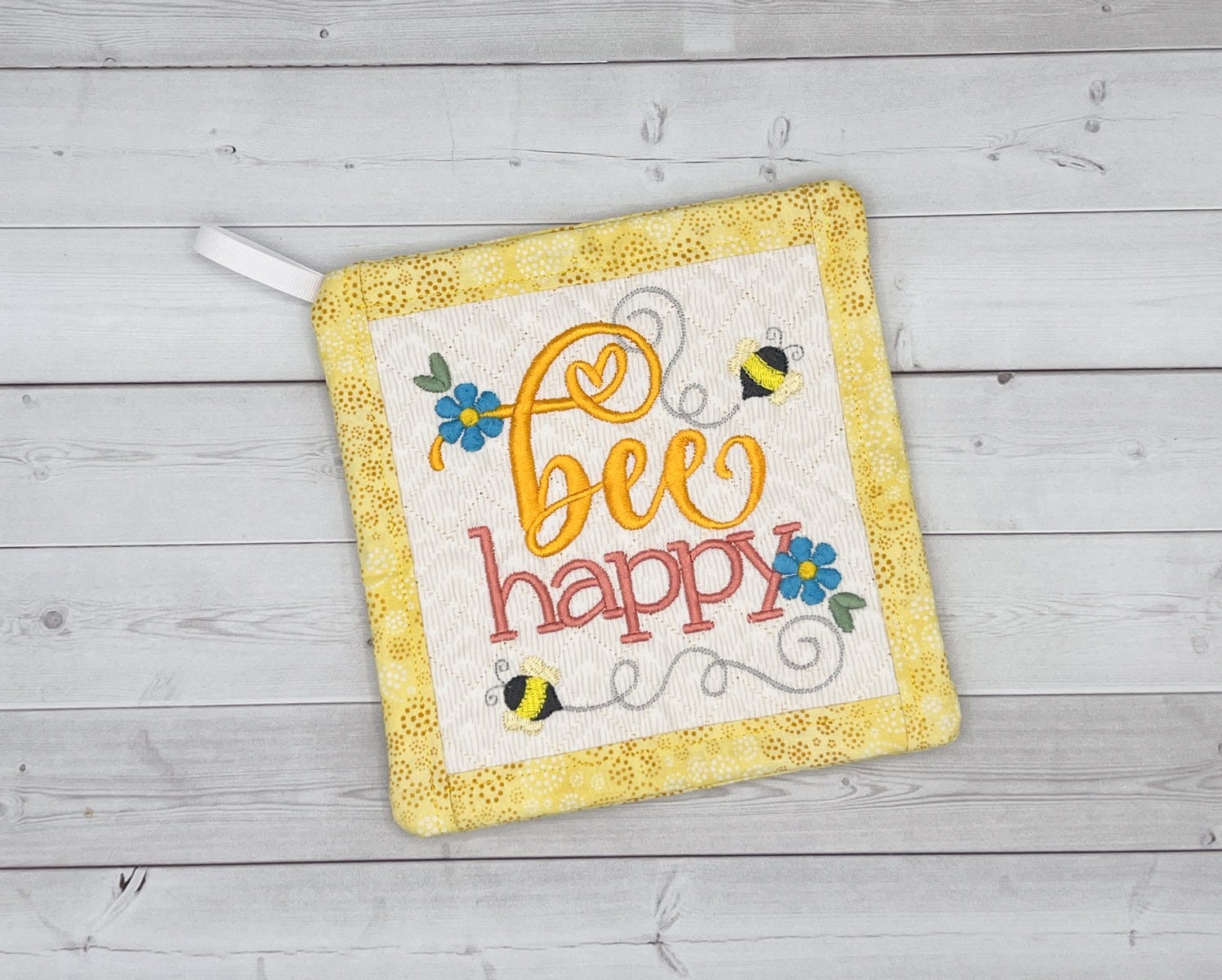 ITH Busy Bees Bee Happy Pot Holder | Machine Embroidery Designs by JuJu