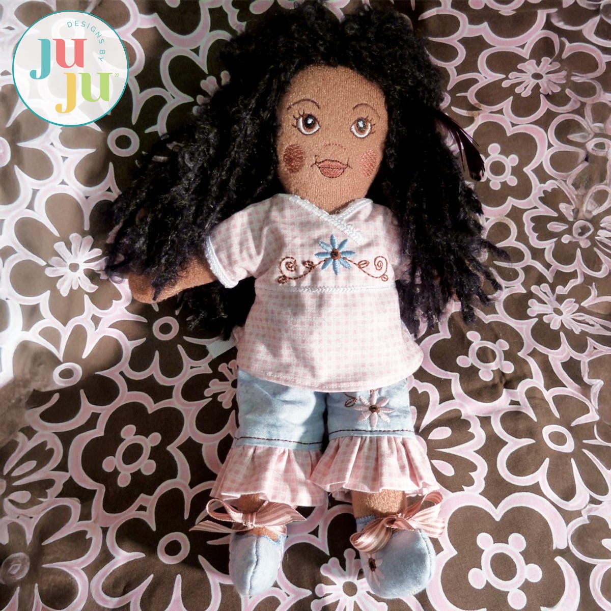 In The Hoop Rag Doll Daisy Project by Oma's Place | Machine Embroidery Designs by JuJu