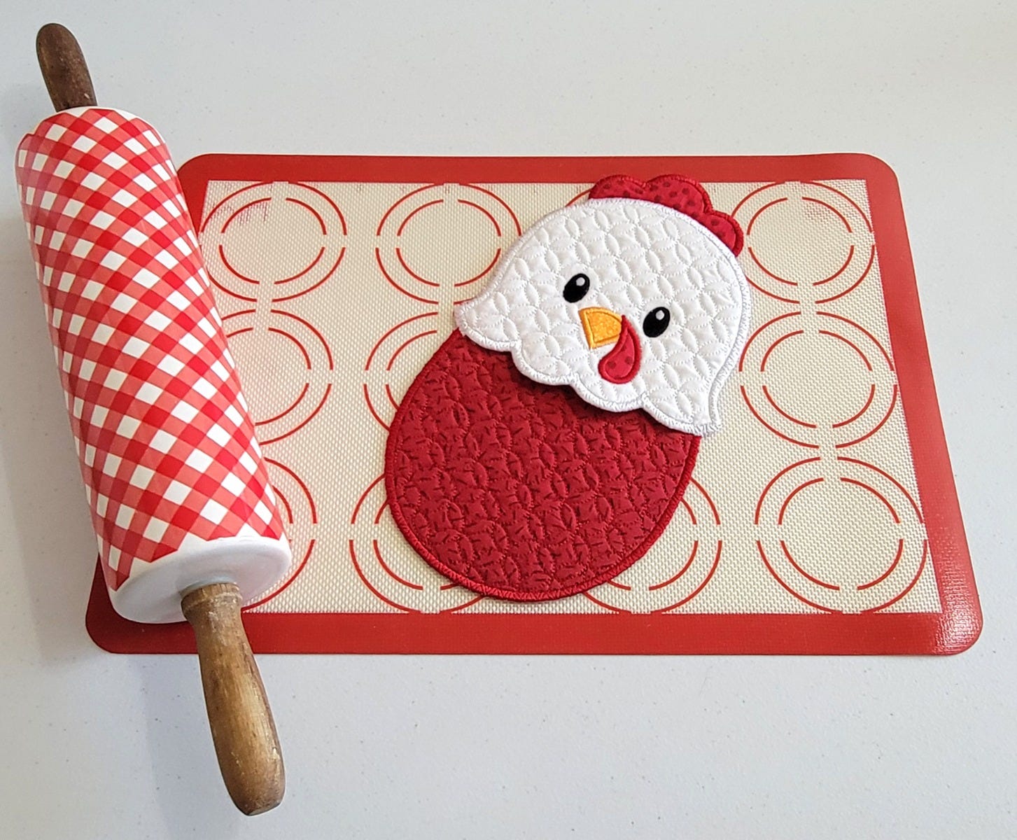 ITH Chicken Pot Holder | Machine Embroidery Designs by JuJu