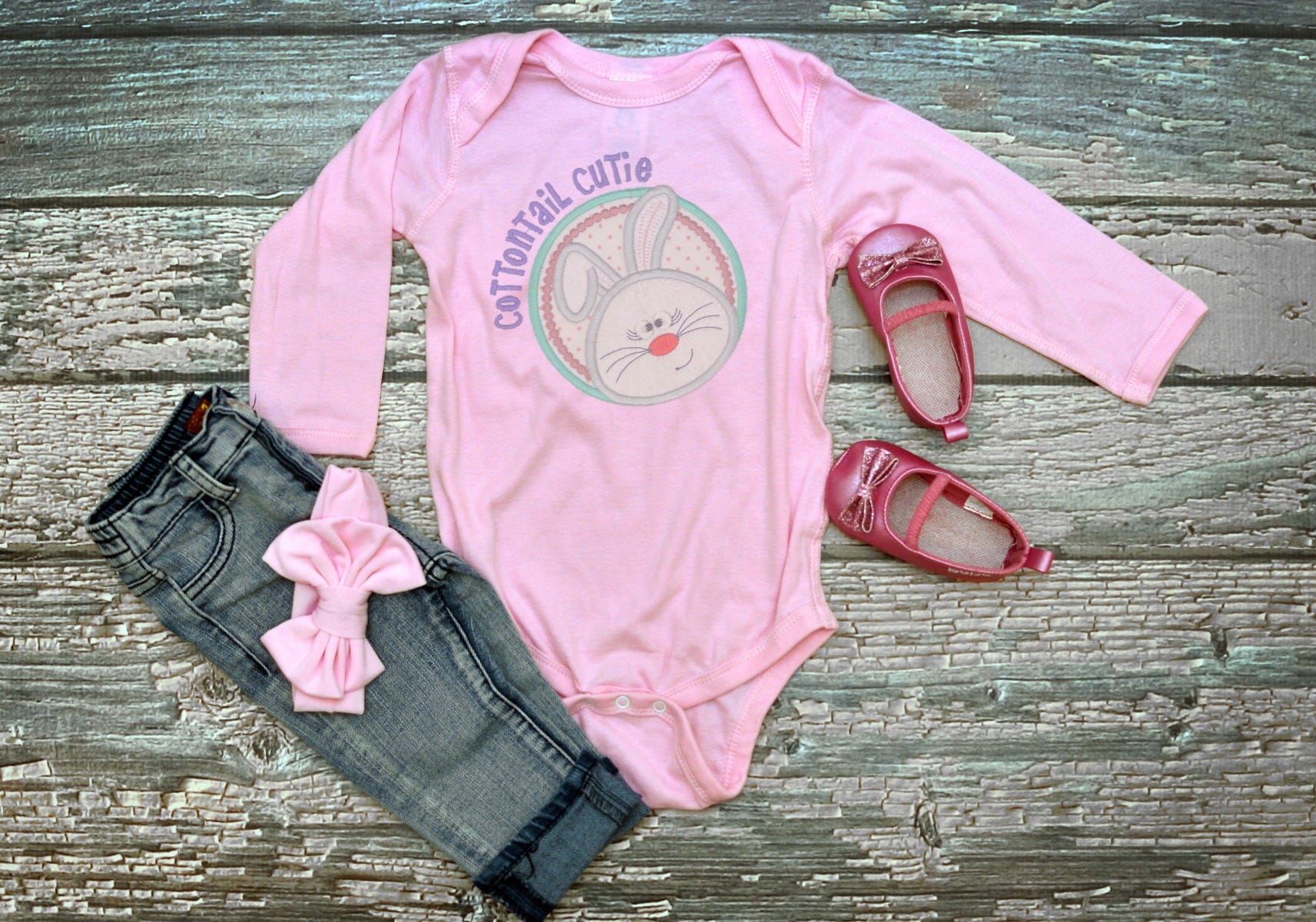 Cottontail Cutie Applique | Machine Embroidery Designs by JuJu