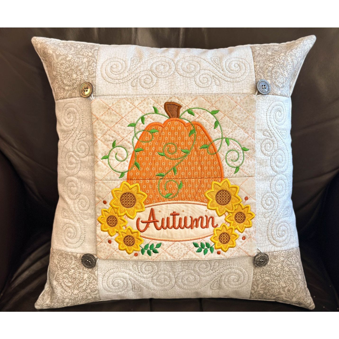 ITH Interchangeable Seasonal Pillow