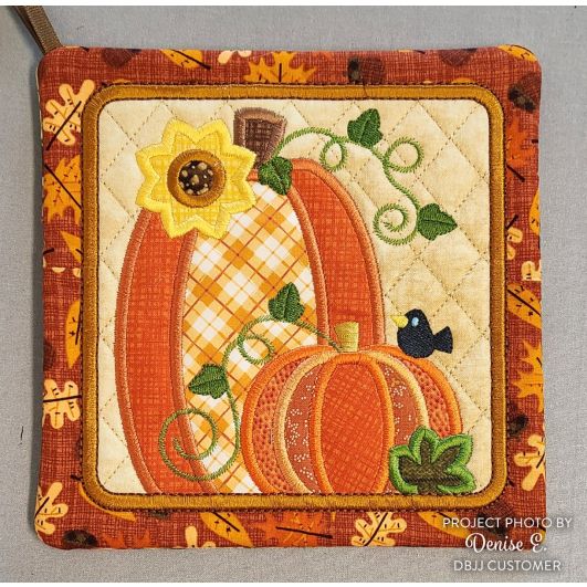 ITH Chunky Pumpkin Pair Pot Holder