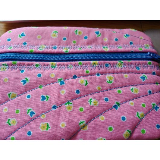 Quilted In The Hoop Zipper Bags 4 | Machine Embroidery Designs by JuJu