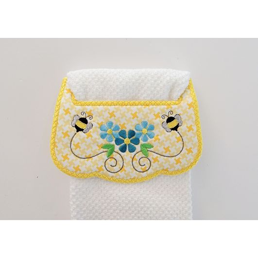 ITH Busy Bees Wrap Around Towel Topper | Machine Embroidery Designs by JuJu