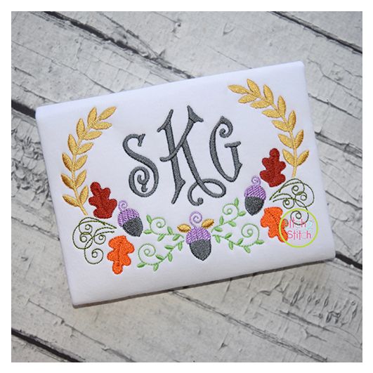 Fancy Acorn Swag Embroidery | Machine Embroidery Designs by JuJu