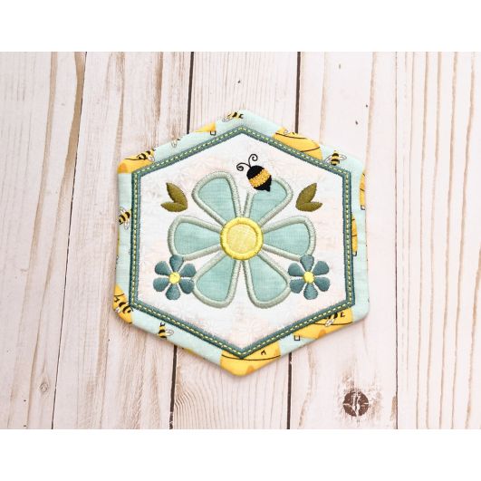 ITH Busy Bees Flower Coaster | Machine Embroidery Designs by JuJu