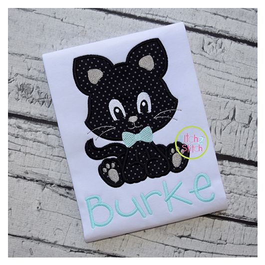 Sitting Kitty Boy Applique | Machine Embroidery Designs by JuJu