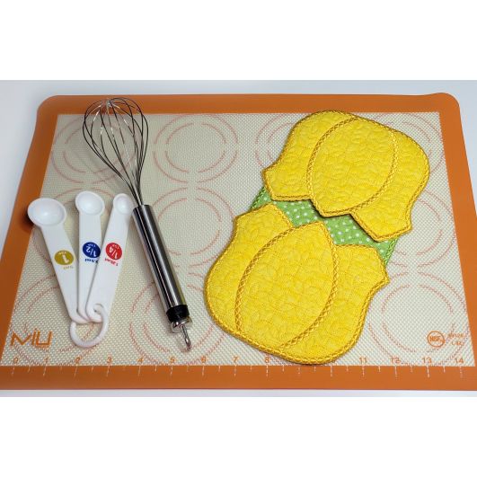 ITH Tulips Potholder | Machine Embroidery Designs by JuJu