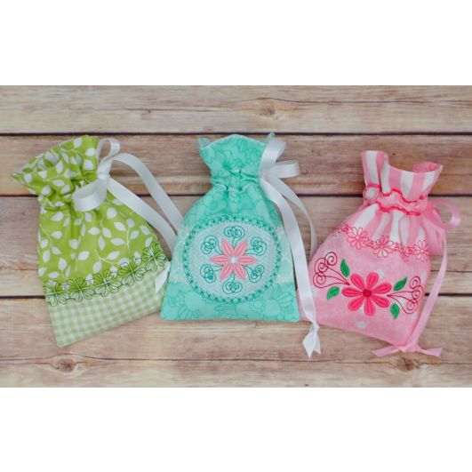 Pretty Treat Bags Set 1 | Machine Embroidery Designs by JuJu