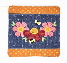 ITH Busy Bees Flower Trio Pot Holder | Machine Embroidery Designs by JuJu