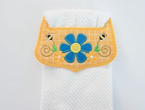 ITH Busy Bees Flower Wrap Around Towel Topper | Machine Embroidery Designs by JuJu