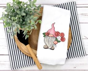 Rose Bouquet Gnome
