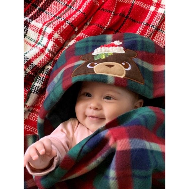 Hooded Fleece Blanket Tutorial