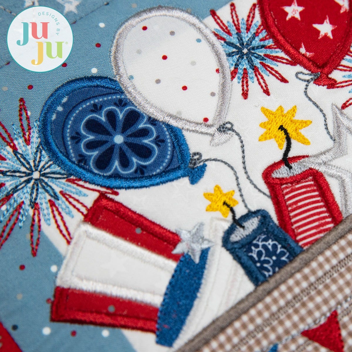In The Hoop Modular Patriotic Placemat Project