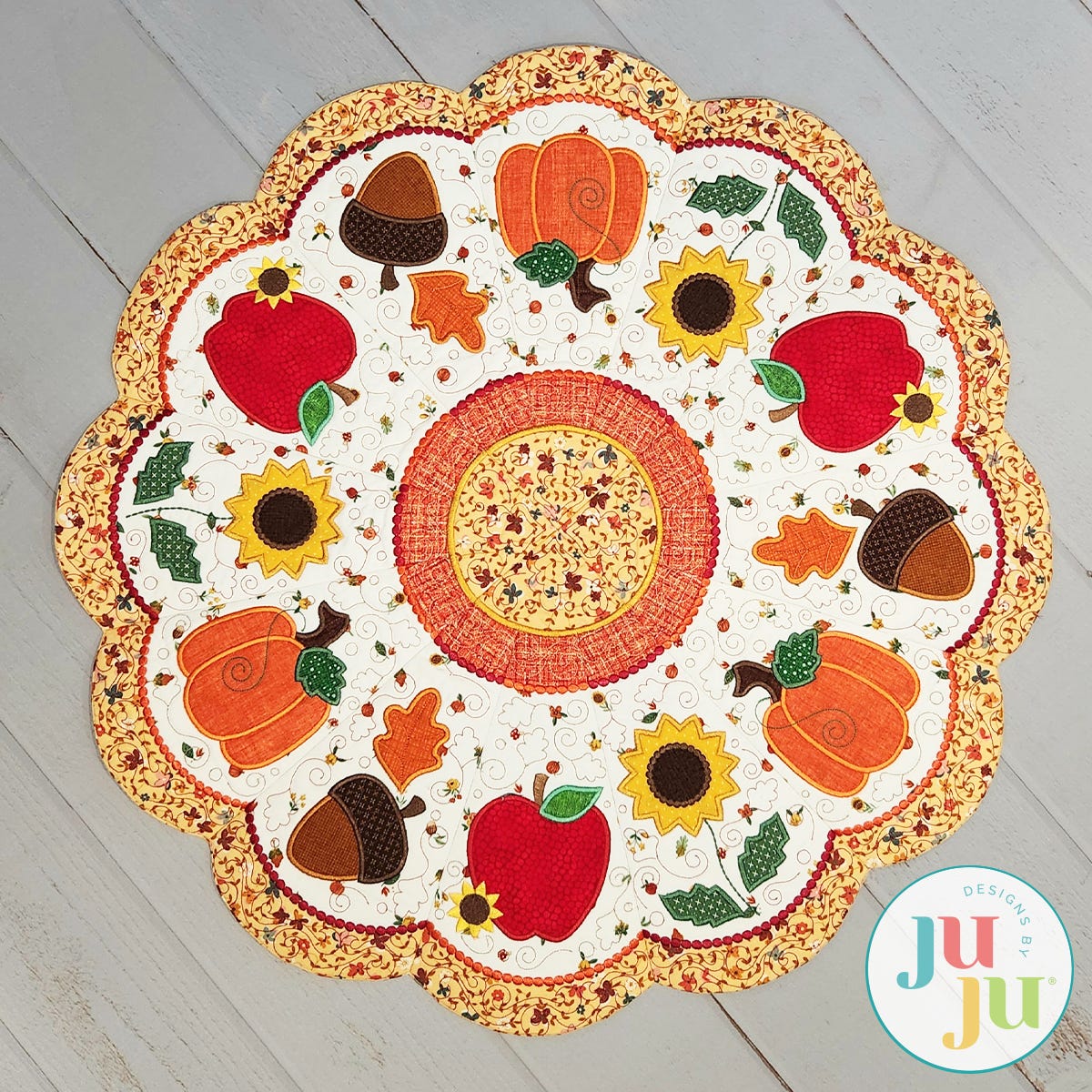 In The Hoop Scalloped Fall Table Topper Project