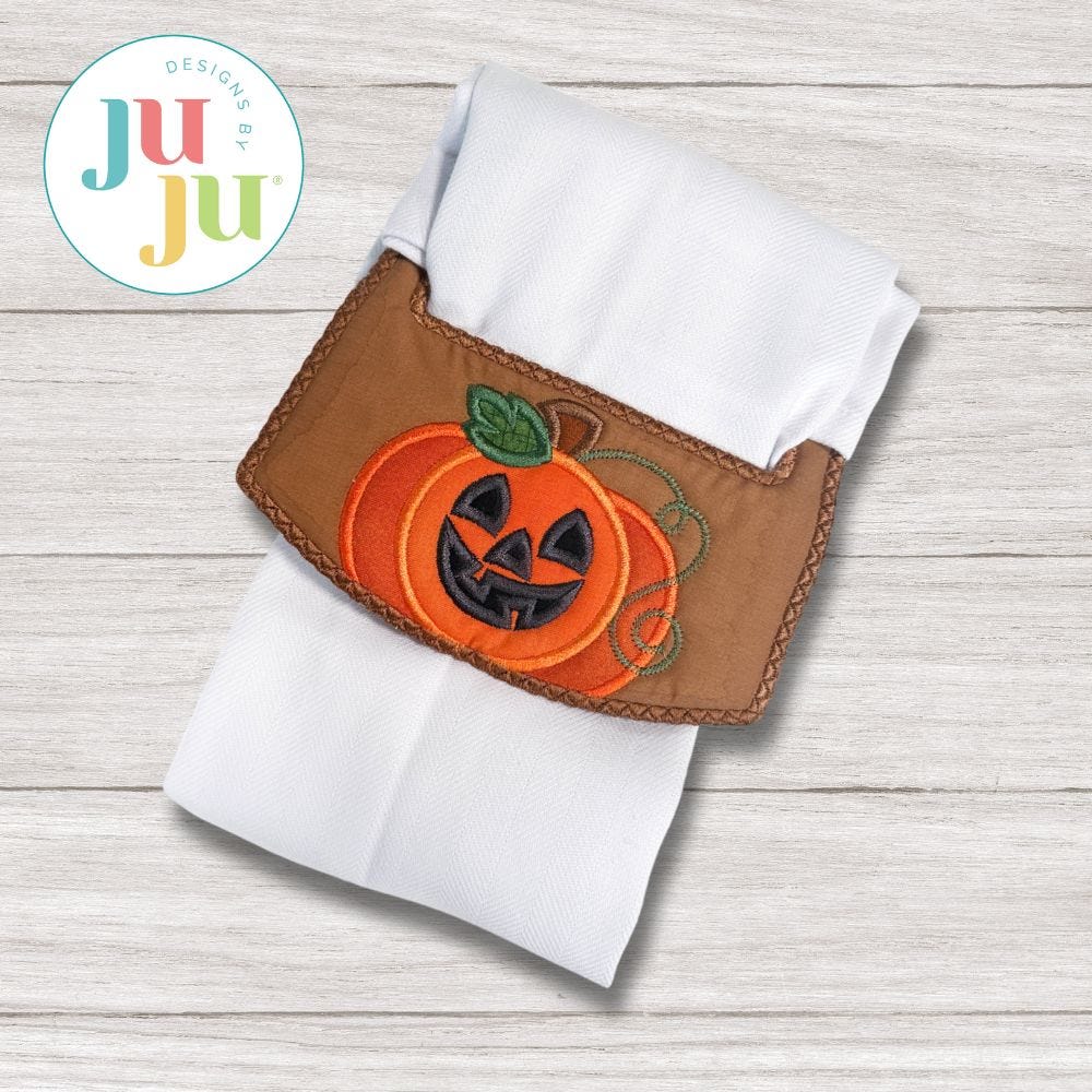 ITH Jack O Lantern Wrap Around Towel Topper