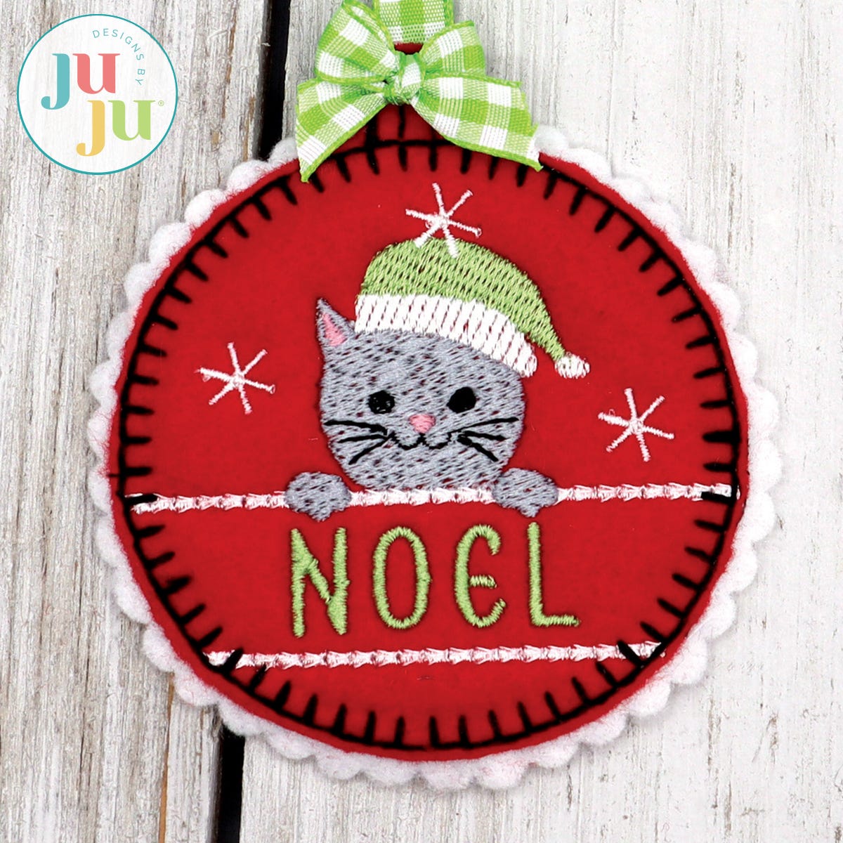 Christmas Cat Ornaments by Oma's Place | Machine Embroidery Designs by JuJu