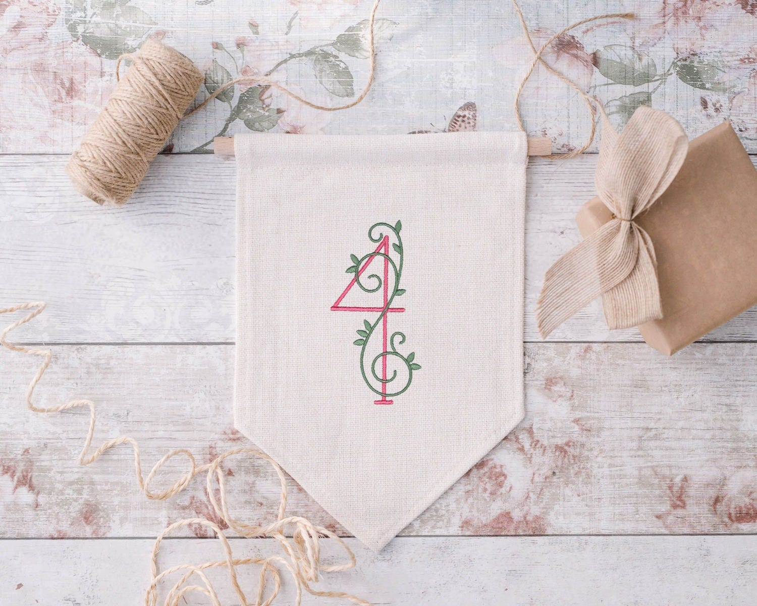 Esmerelda Numbers | Machine Embroidery Designs by JuJu