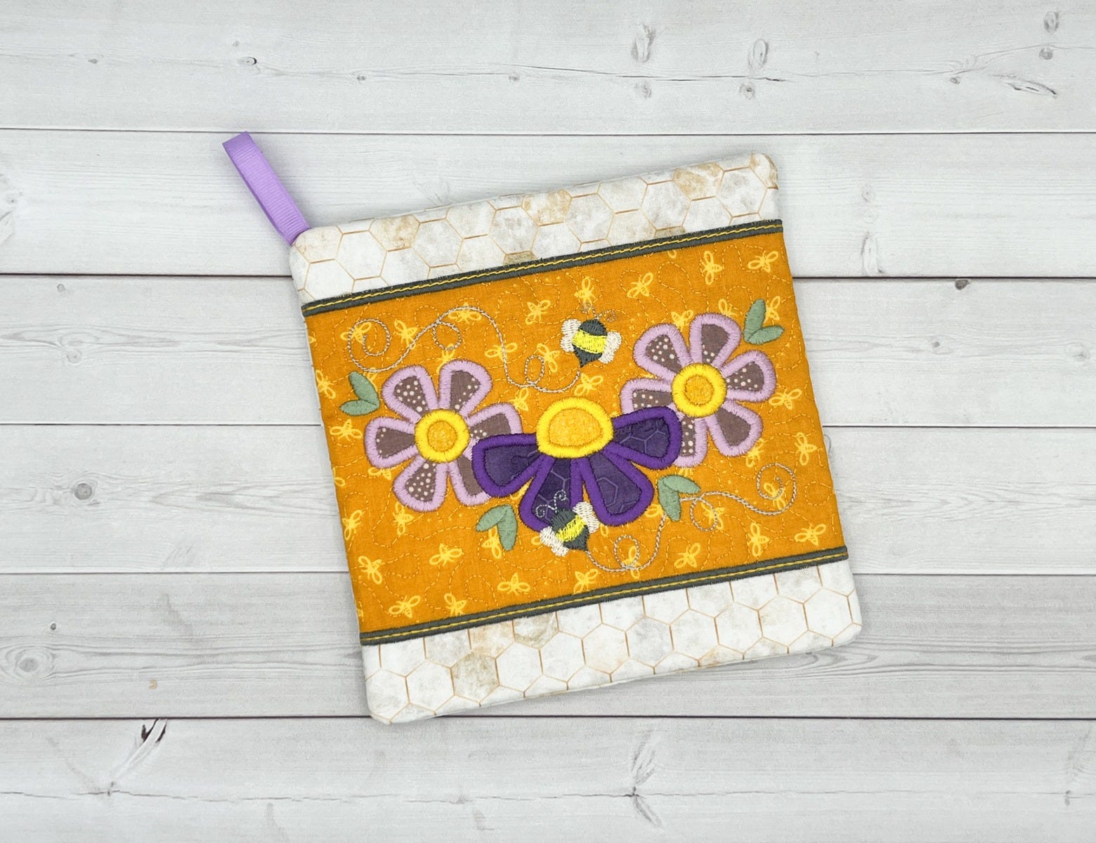 ITH Busy Bees Flower Trio Pot Holder | Machine Embroidery Designs by JuJu