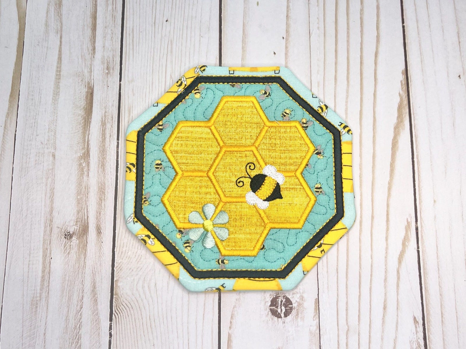 ITH Busy Bees Honeycomb Coaster | Machine Embroidery Designs by JuJu