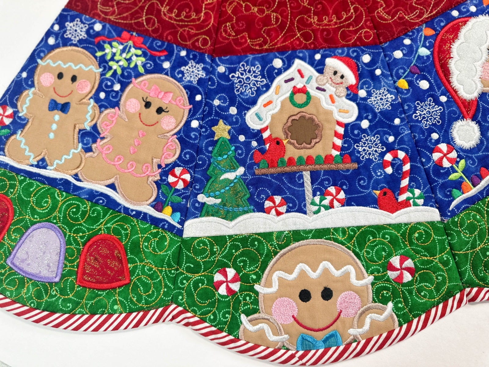 ITH Gingerbread Tree Skirt