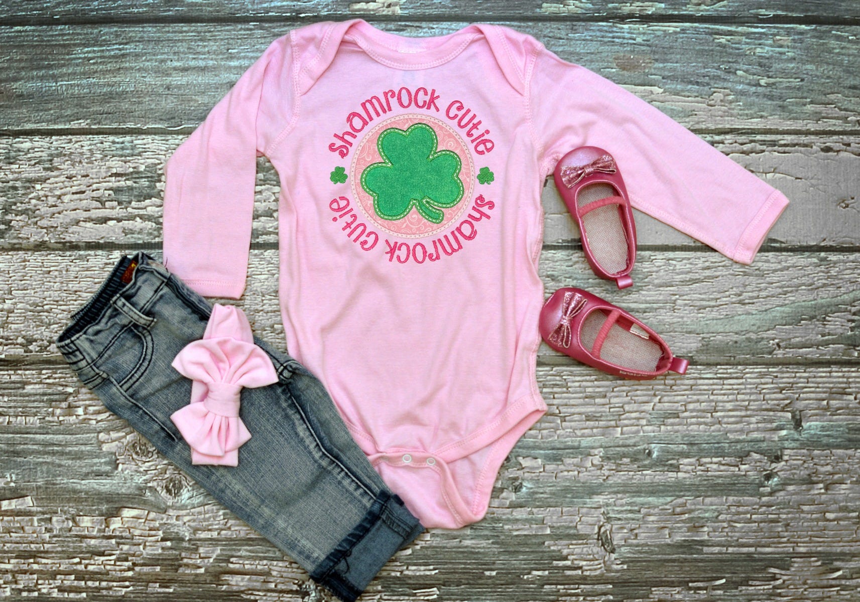 Shamrock Cutie Applique | Machine Embroidery Designs by JuJu