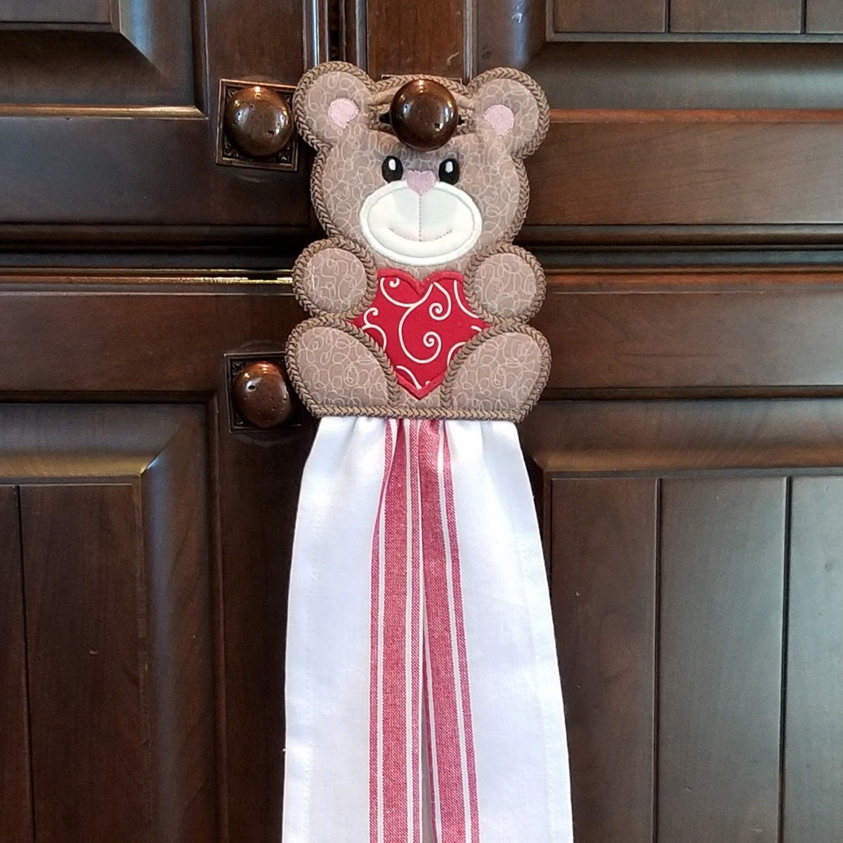 In The Hoop Valentine Towel Hangers Set 1 | Machine Embroidery Designs by JuJu