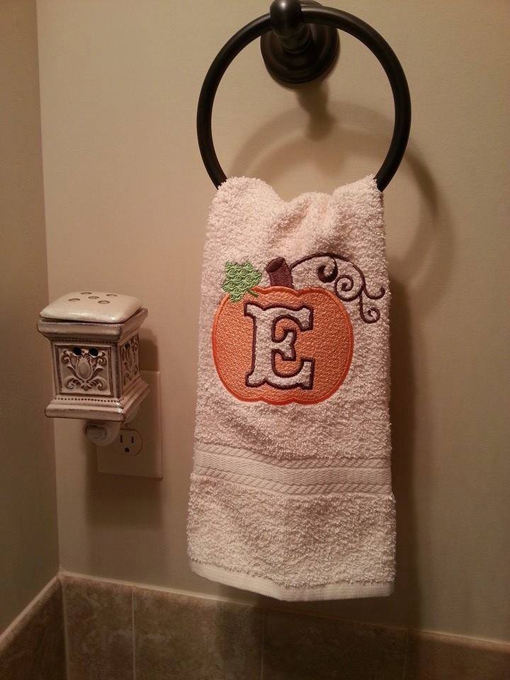 hand-towel-pumpkin-embossed