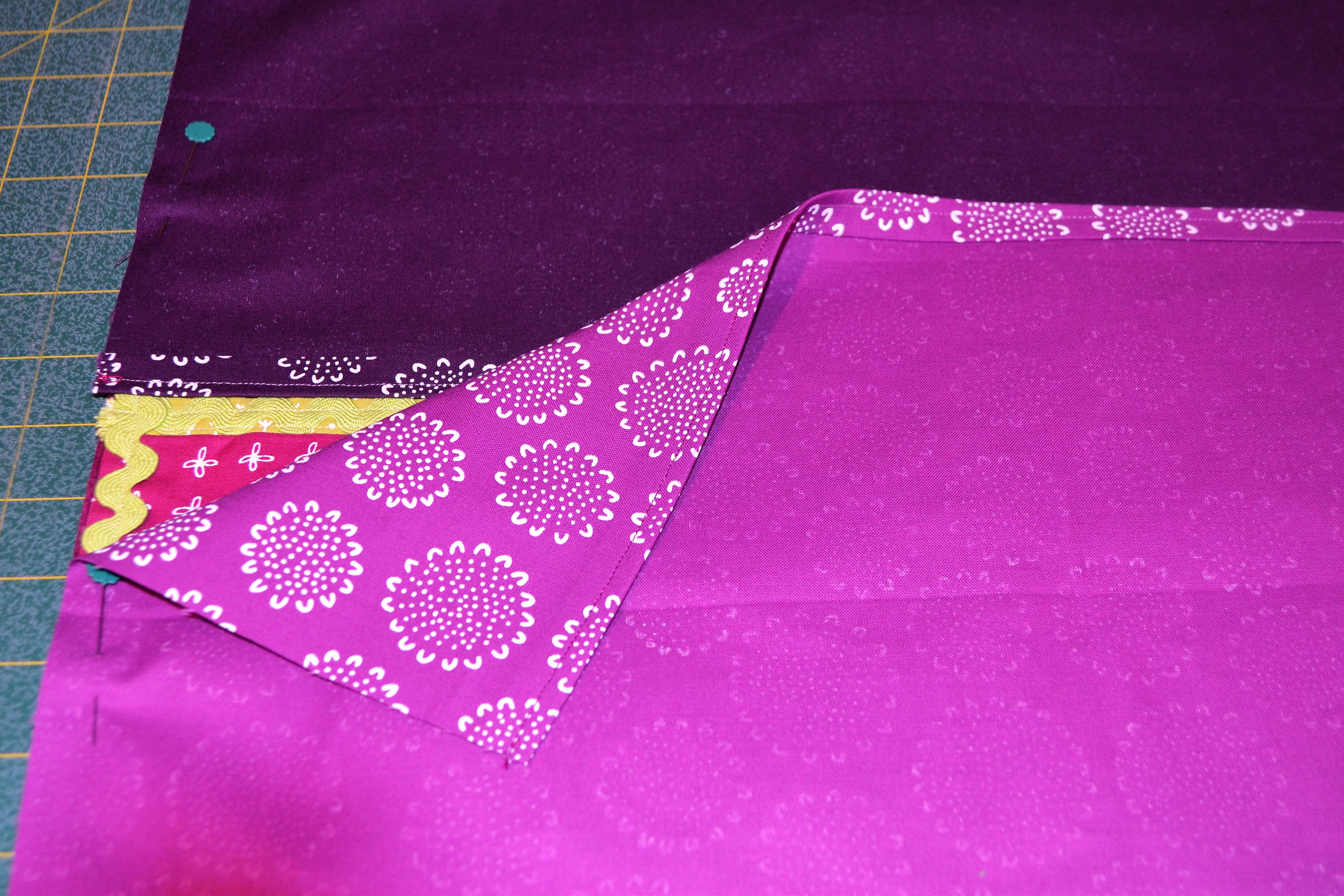 Project tutorial  reading pocket pillow  designs by juju embroidery blog Project tutorial  reading pocket pillow  designs by juju embroidery blog