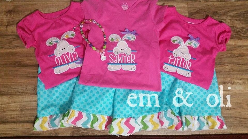matching-dresses-split-easter-applique