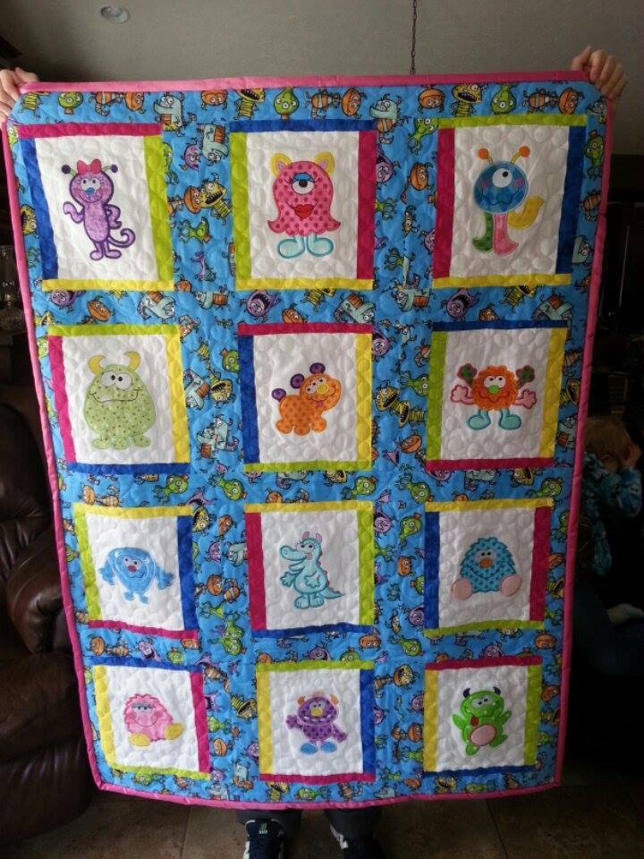 maria-smith-furry-monsters-quilt